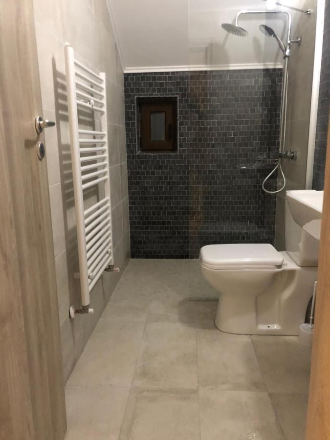 New House Hotel Curtea De Arges Exterior photo